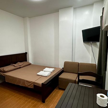 Rjc Building Apartment โอลองกาโป ภายนอก รูปภาพ